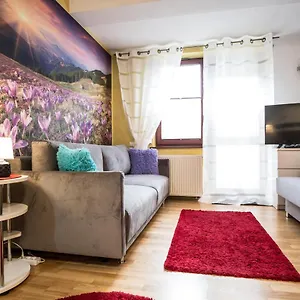  Apartament Promyk Pod Lipkami